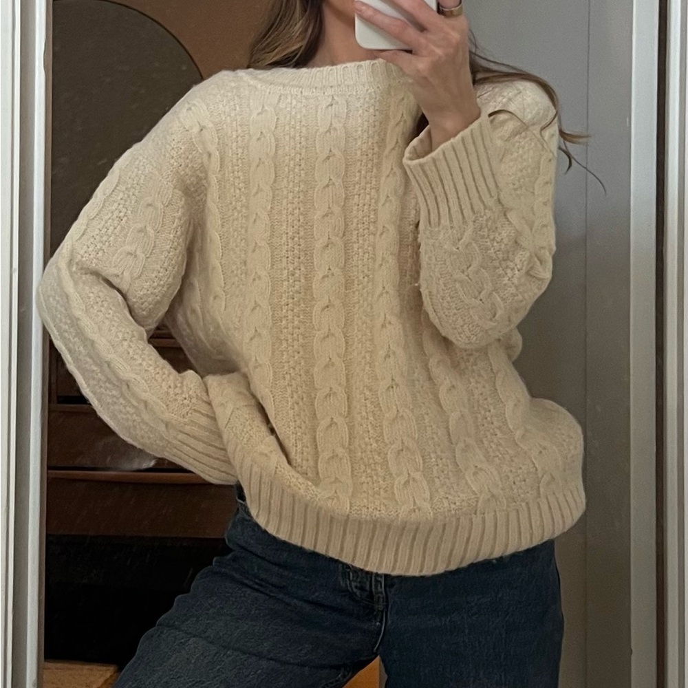 Ozma of California 
Wool sweater